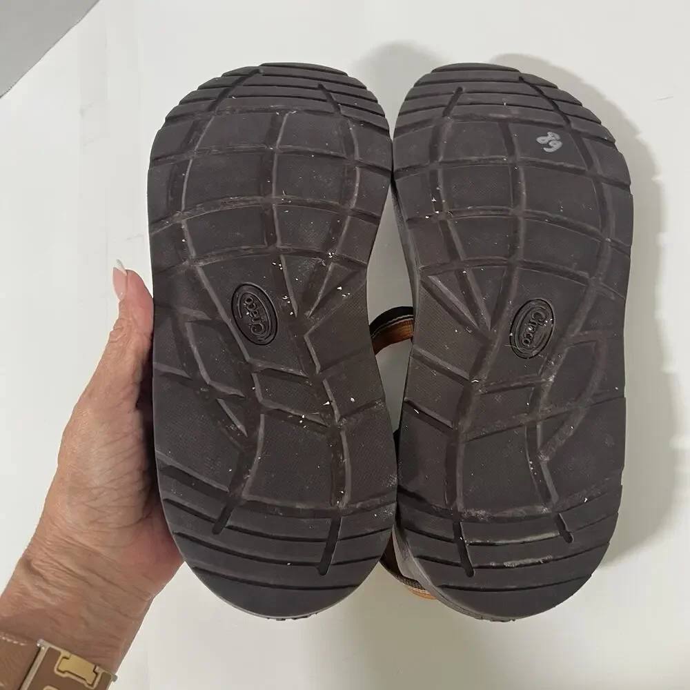 Chaco Bodhi Sandals Men's Size 9 Belt Java Brown Toe Loop Strappy Beach Shoes